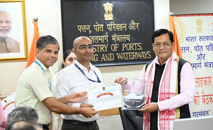 JNPA awarded first official language shield